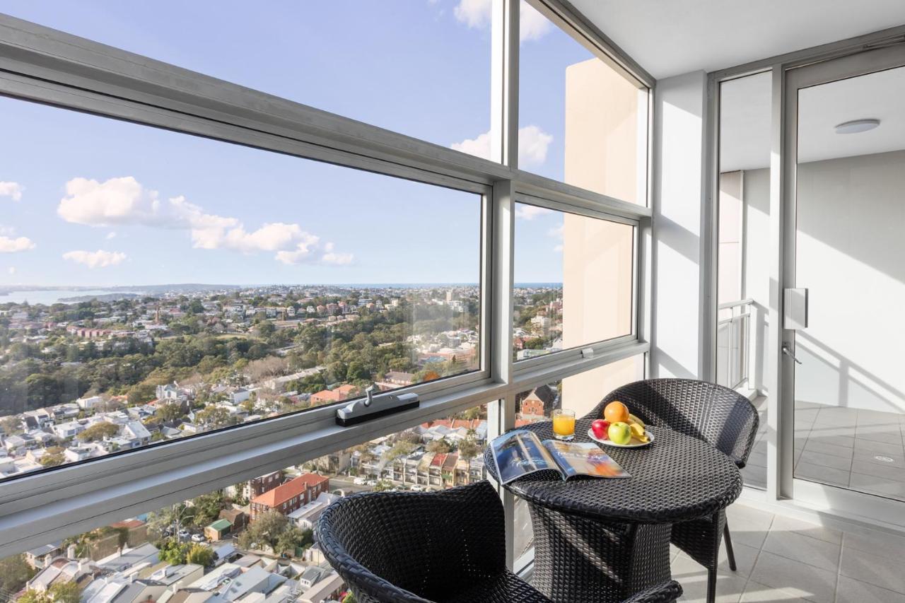 Meriton Suites Bondi Junction Sydney Esterno foto